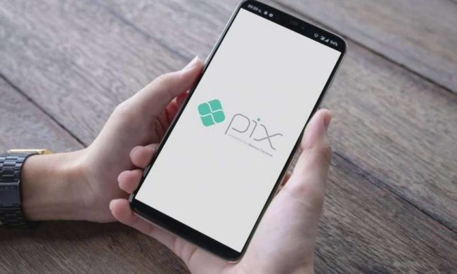 Pix no e-commerce: como vai funcionar e quais as vantagens para minha loja online?